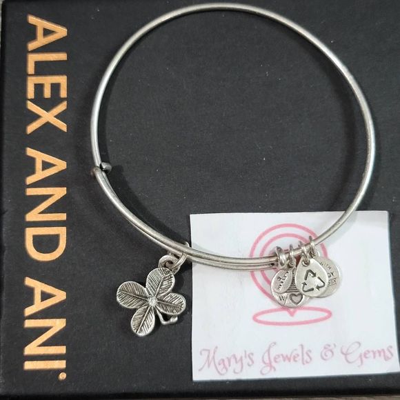 Alex and Ani four-leaf clover bracelet - Picture 1 of 3
